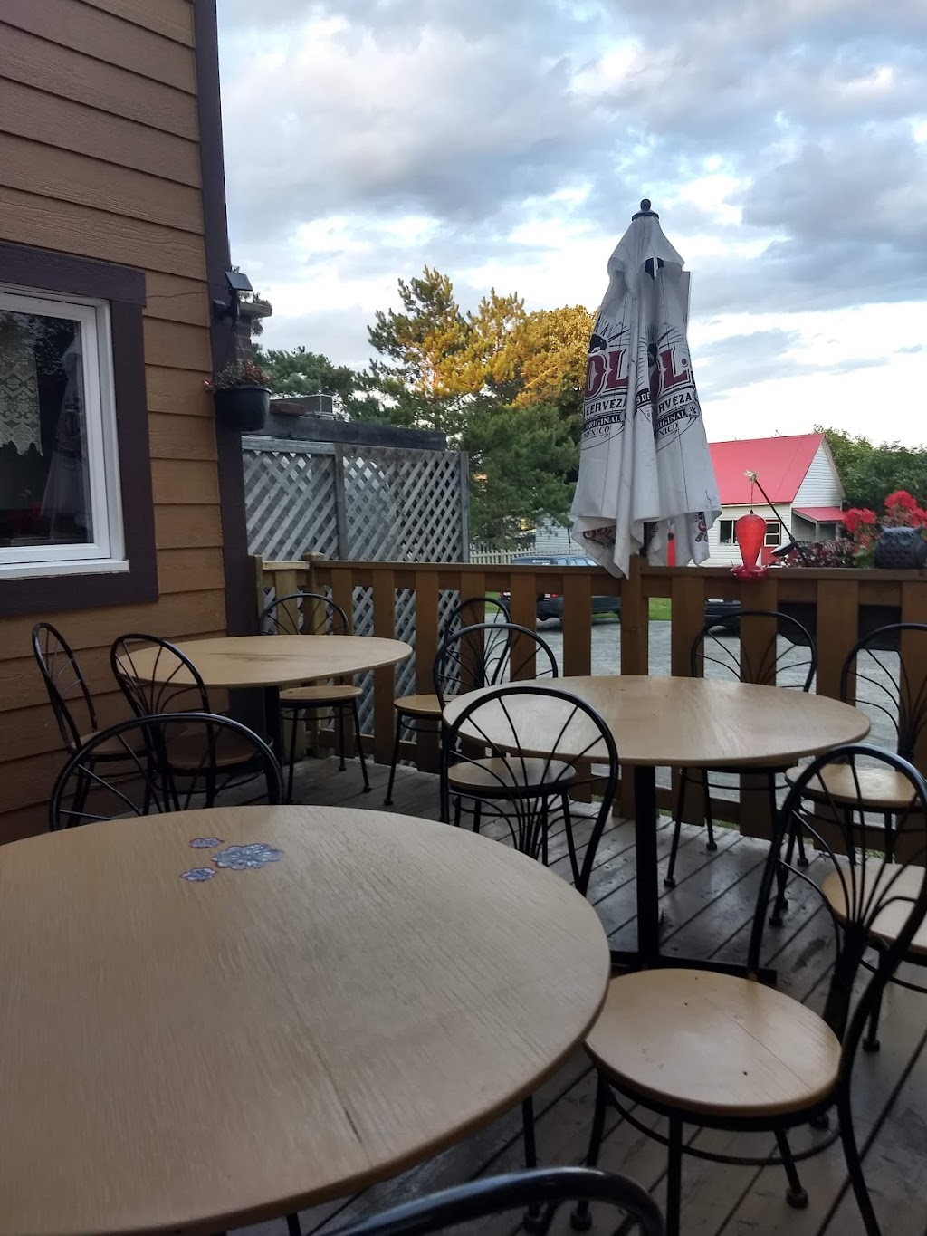 Resto Pub DAntan | 660 Rue du Patrimoine, Cacouna, QC G0L 1G0, Canada | Phone: (418) 863-5769