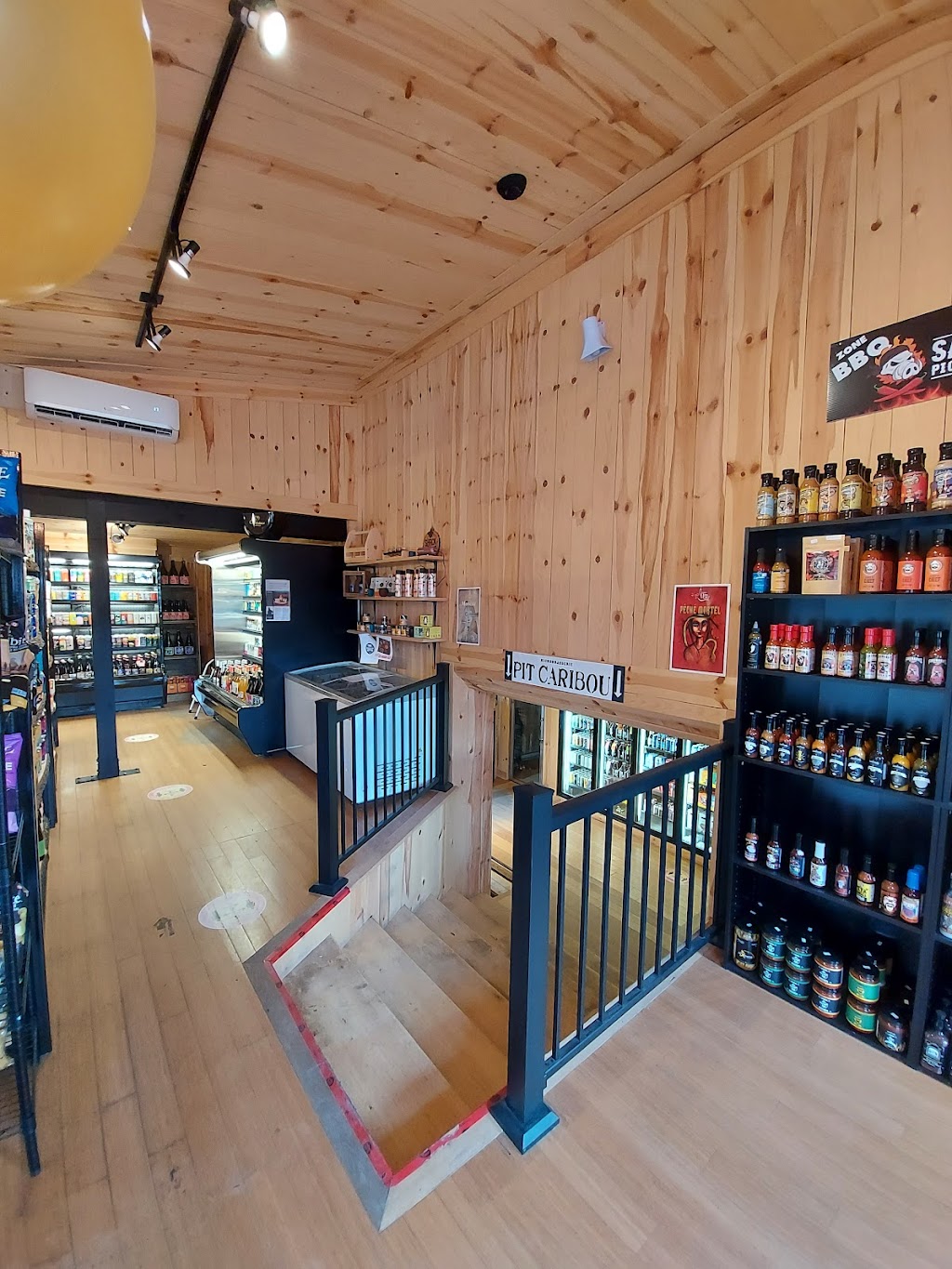 Le Shack à Bière - St-Sauveur | 9 Av. Lanning, Saint-Sauveur, QC J0R 1R6, Canada | Phone: (450) 227-2695