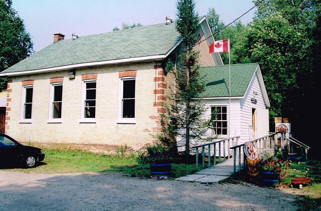 Berriedale Schoolhouse Antiques | 431 Berriedale Rd, Burks Falls, ON P0A 1C0, Canada | Phone: (705) 382-1181