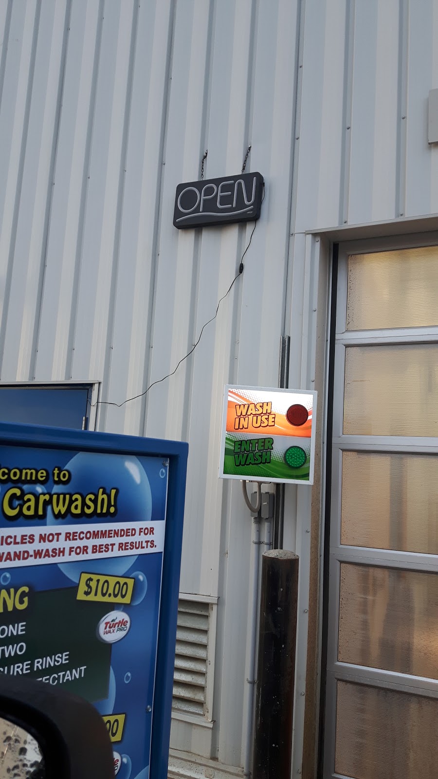 Smoky Carwash & Laundromat | 4923 Harvest Gold Dr, Smoky Lake, AB T0A 3C0, Canada | Phone: (780) 656-4010