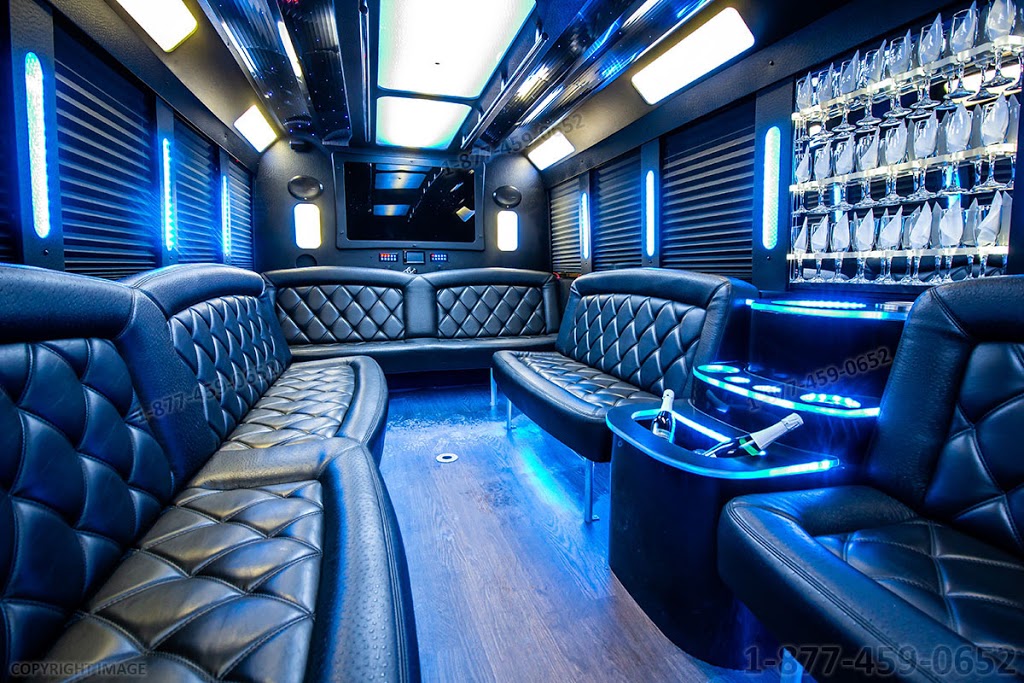 Whitby Limo & Party Bus Rentals | 66 Lafayette Blvd, Whitby, ON L1P 1T2, Canada | Phone: (905) 614-2444