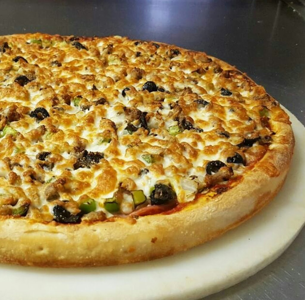 Petes Place Pizza | 3-33111 London Ave, Mission, BC V2V 4P9, Canada | Phone: (604) 826-9191