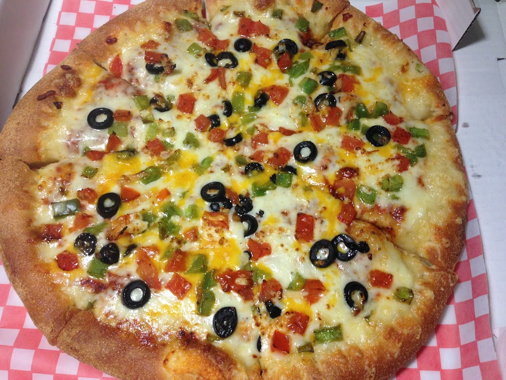 Seniores Pizza Restaurant | 176 Bedford Dr NE #7, Calgary, AB T3K 2M9, Canada | Phone: (403) 451-0101