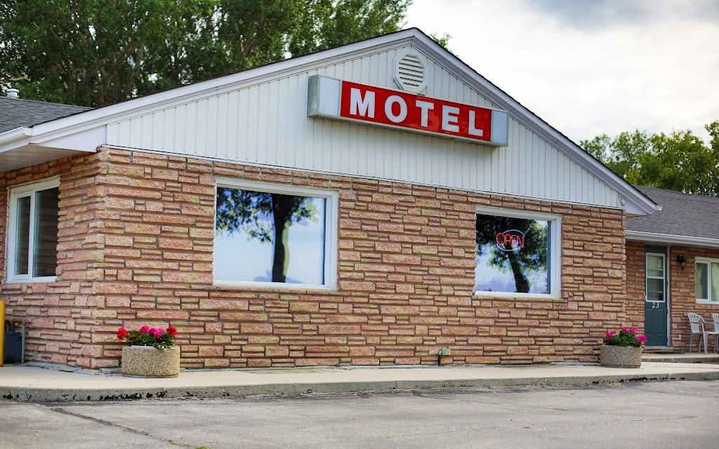 Sunset Motel | 2465 Saskatchewan Ave W #3B5, Portage la Prairie, MB R1N 3G3, Canada | Phone: (204) 857-7031