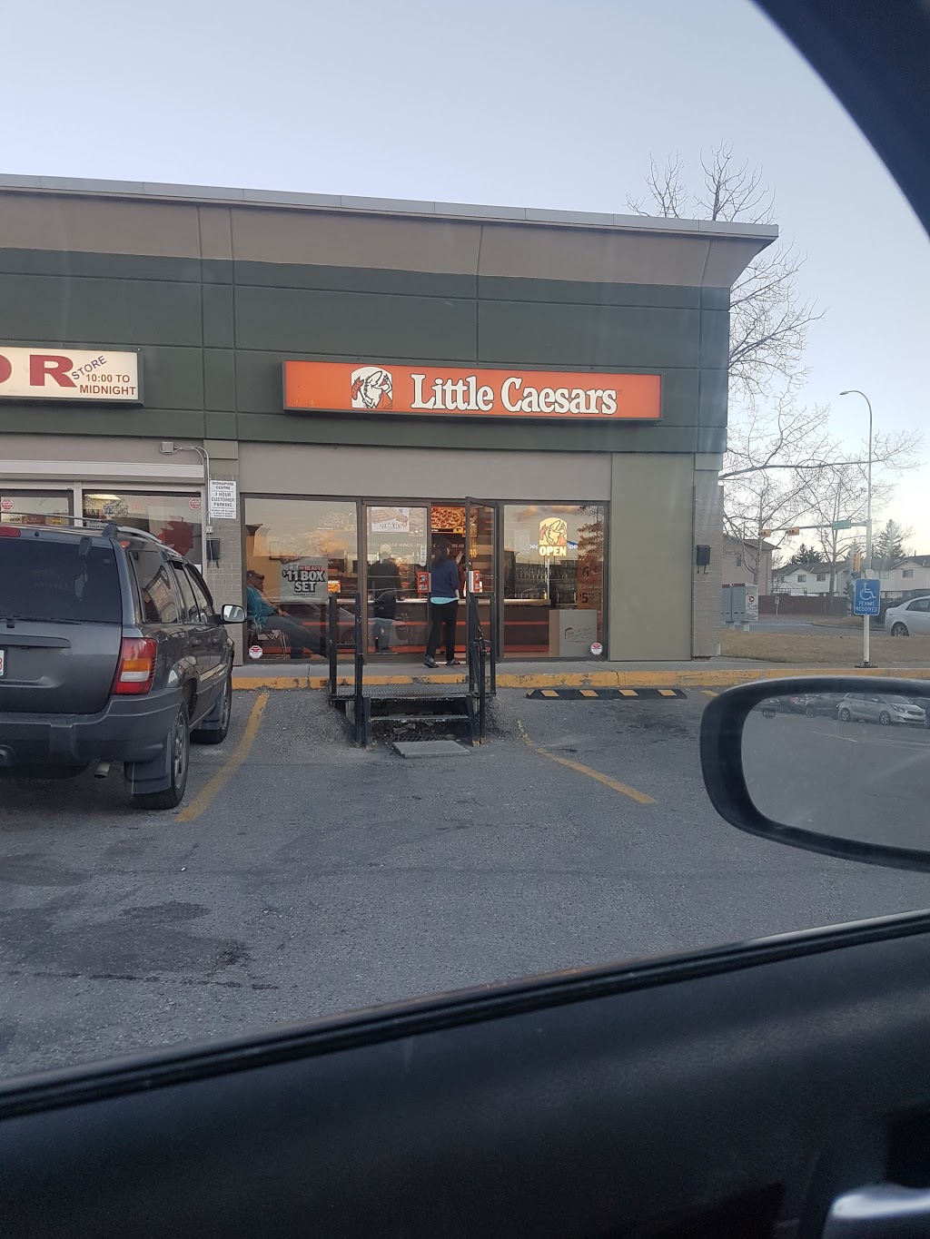 Little Caesars Pizza | 208 Midpark Way SE #6, Calgary, AB T2X 1J6, Canada | Phone: (403) 256-5199