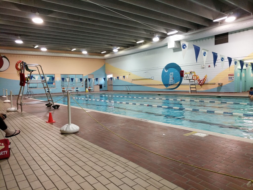 Carleton Place Aquatic Centre | 359 Bridge St, Carleton Place, ON K7C 3H9, Canada | Phone: (613) 257-1005