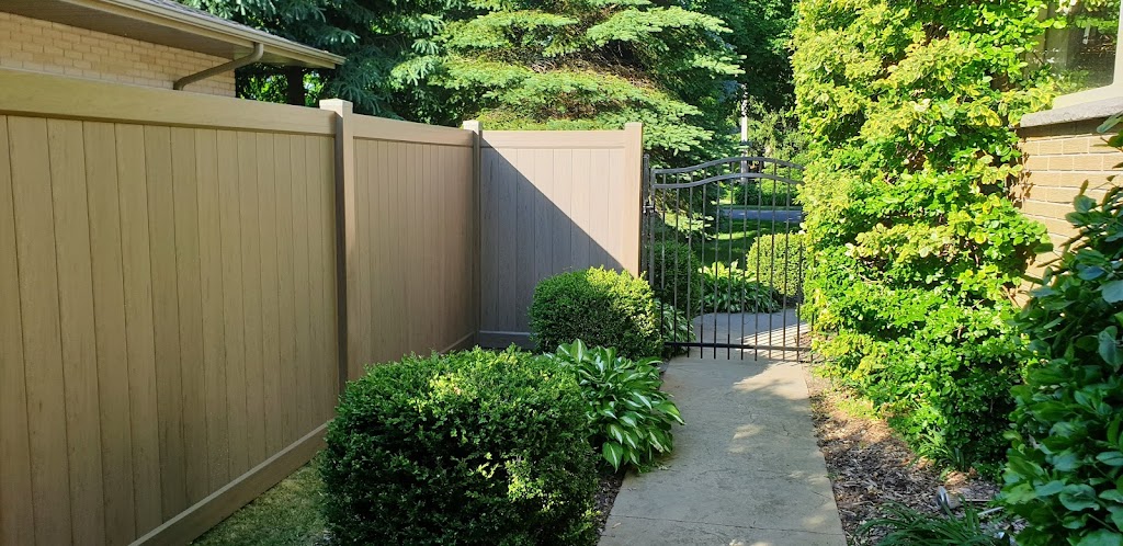 Naklo Carpentry Deck and Fence | 4526 Avenue Rd, London, ON N6N 1E7, Canada | Phone: (226) 238-6155