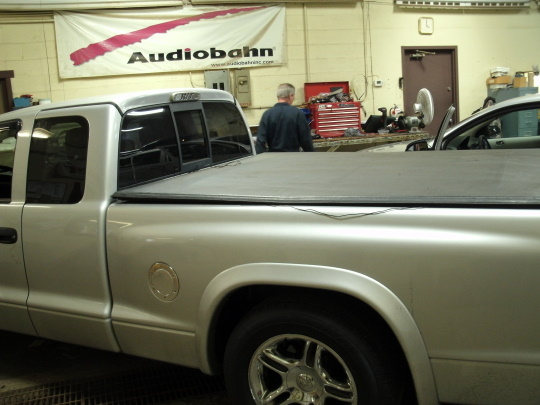 Custom Auto Radio | 1150 Champlain Ct, Whitby, ON L1N 6K9, Canada | Phone: (905) 668-2668