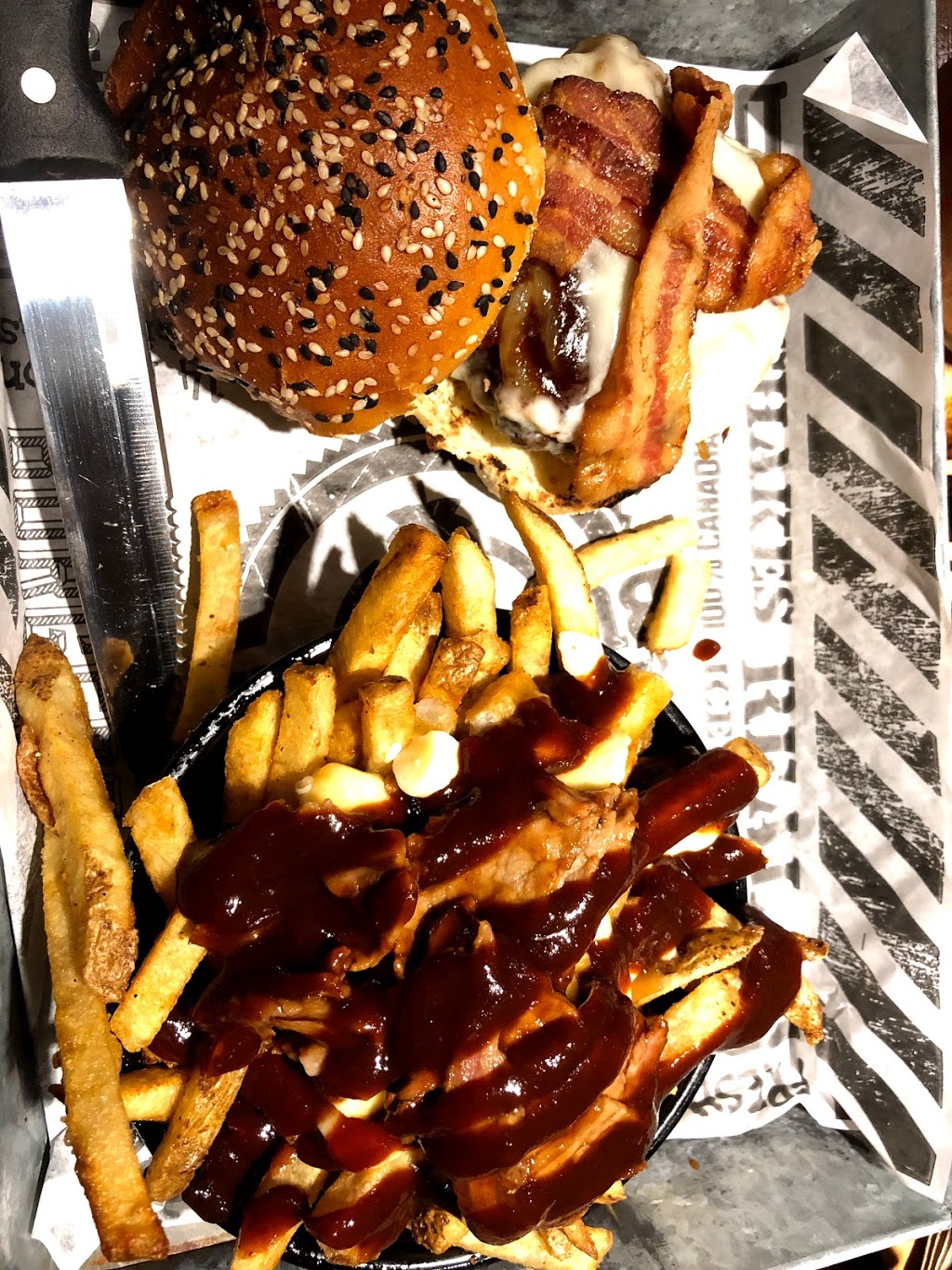 The WORKS Gourmet Burger Bistro | 589 Fairway Rd S, Kitchener, ON N2C 1X4, Canada | Phone: (519) 893-6600