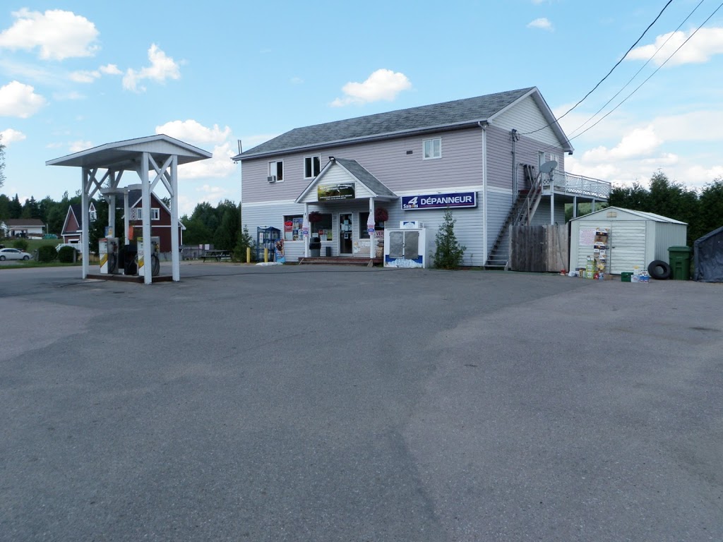 Dépanneur Bowman | 32 Chemin de la Lièvre N, Bowman, QC J0X 3C0, Canada | Phone: (819) 454-2630