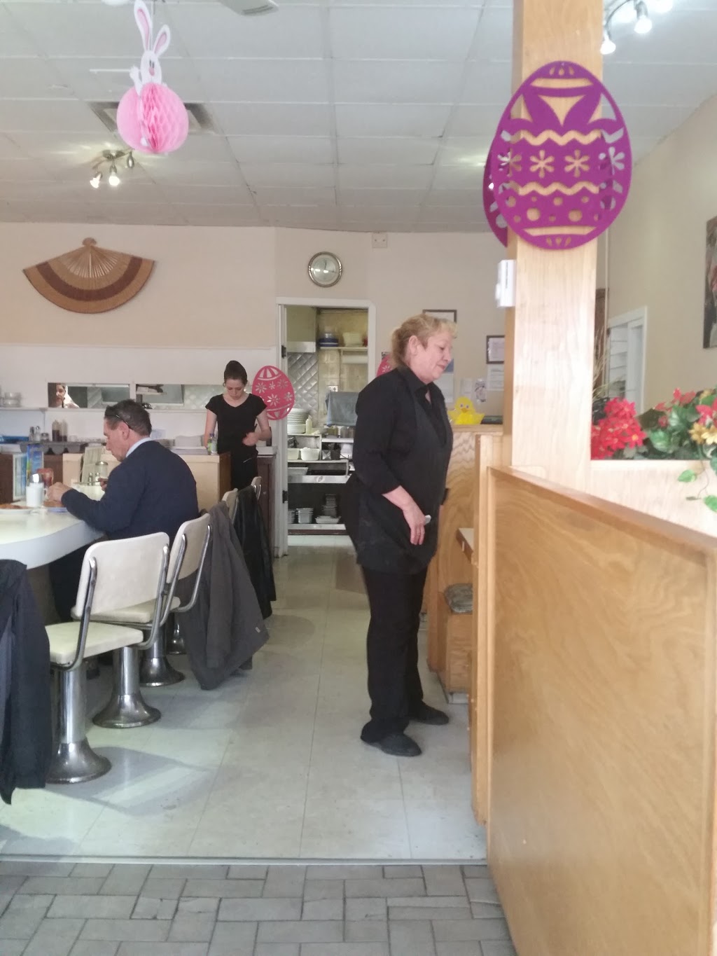 Restaurant Le Gourmand | 20 Rue Fabre, Salaberry-de-Valleyfield, QC J6S 4K2, Canada | Phone: (450) 377-5335
