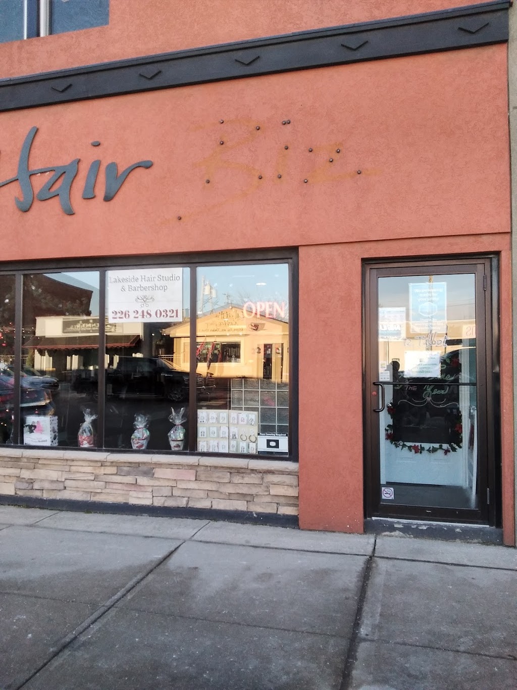 lakeside hair studio and barbershop | 12 Talbot Rd W, Wheatley, ON N0P 2P0, Canada | Phone: (226) 248-0321