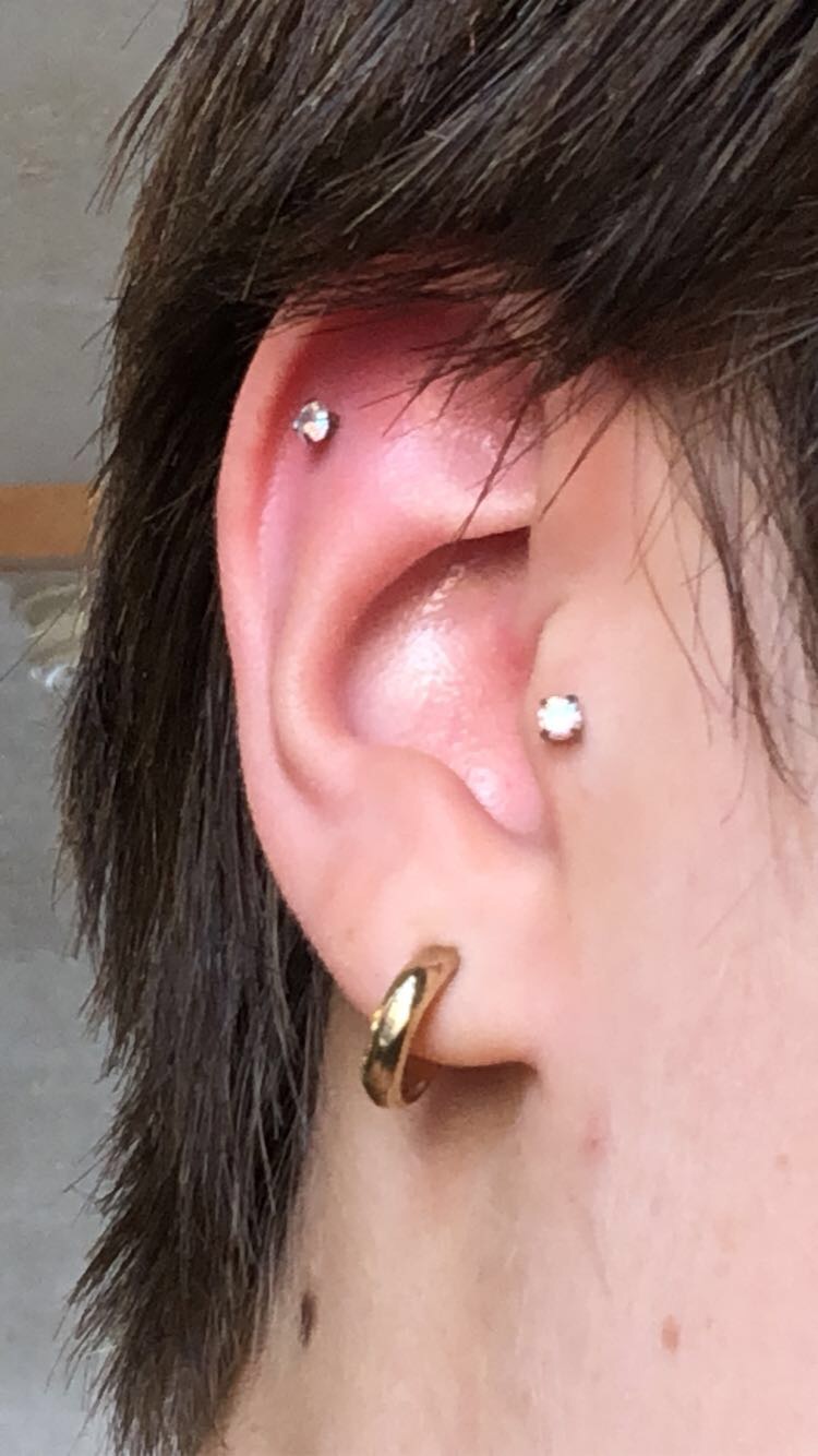 Out There Body Piercing Studio | 1258 Fitchett Rd, Gibsons, BC V0N 1V4, Canada | Phone: (604) 885-0770