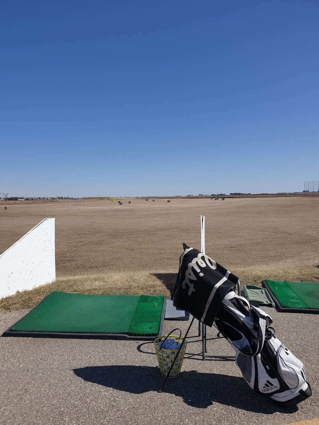 Beddington Golf Park | 9284 Harvest Hills Blvd N E, Calgary, AB T3K 0B3, Canada | Phone: (403) 686-2171