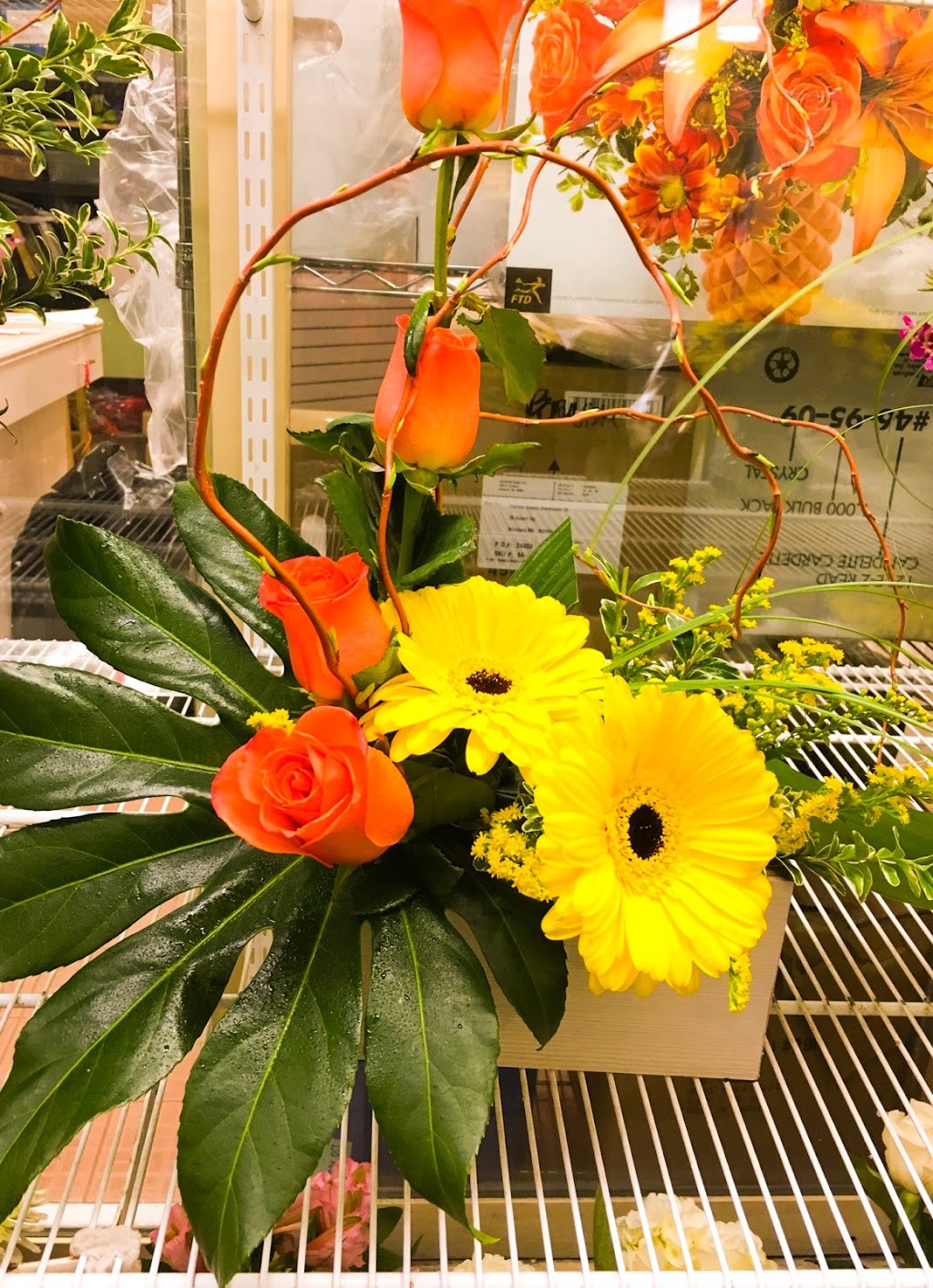 Bonavista Flowers | 107-755 Lake Bonavista Dr SE, Calgary, AB T2J 0N3, Canada | Phone: (403) 271-2666