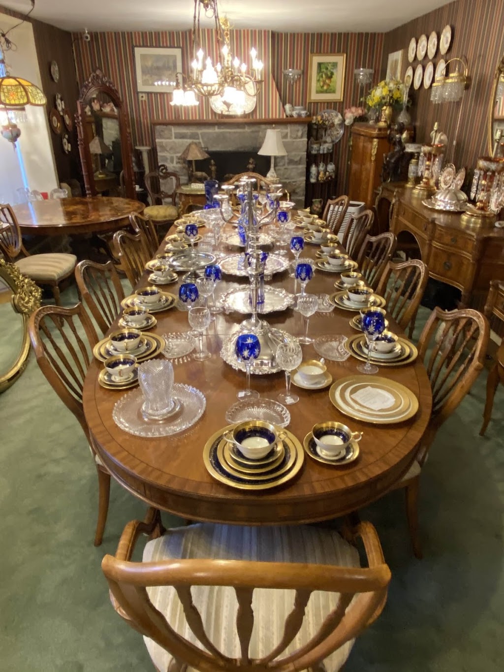 Stone Acre Manor Antiques | 1932 2, Brockville, ON K6V 5T1, Canada | Phone: (613) 342-4430