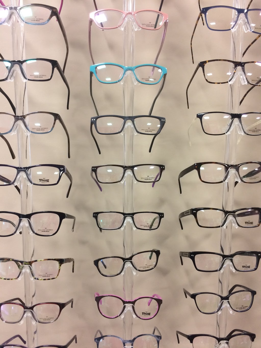 I Shop Optical Outlet | 1322 Main St, Winnipeg, MB R2W 3T5, Canada | Phone: (431) 999-7020