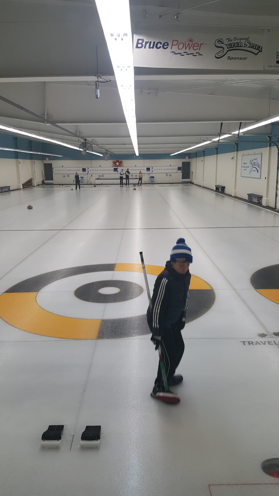 Port Elgin Curling Club | 818 Gustavus St, Port Elgin, ON N0H 2C4, Canada | Phone: (519) 832-2761