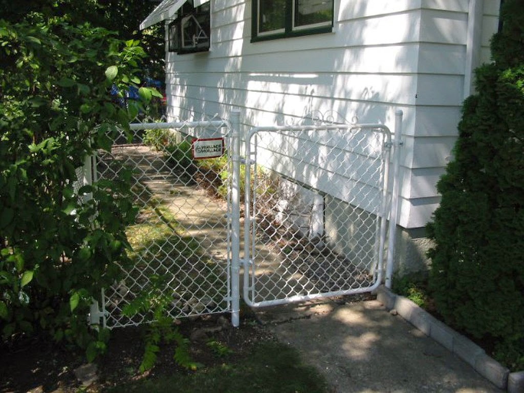 Shortys Fencing | 90 Lowson Cres, Winnipeg, MB R3P 2H8, Canada | Phone: (204) 895-0202