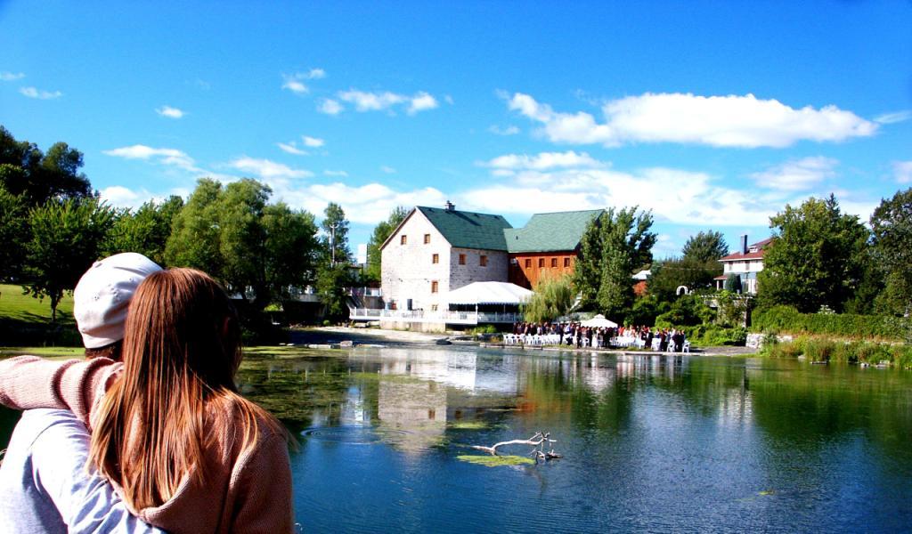 Moulin Callières Di Jasmin | 308 Chem. du Fleuve, Coteau-du-Lac, QC J0P 1B0, Canada | Phone: (450) 567-2529