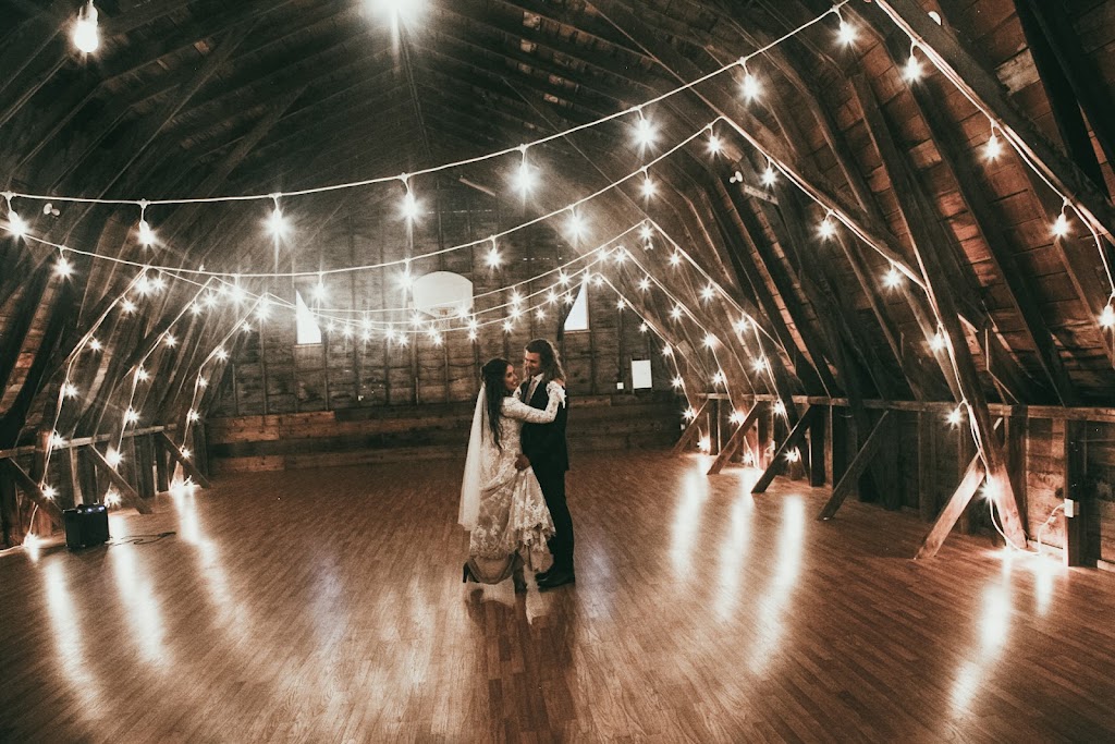 The Balderson Barn- Wedding and Reception Venue | CARDSTON COUNTY, 63041 Range Rd 220, Magrath, AB T0K 1J0, Canada | Phone: (587) 220-7578