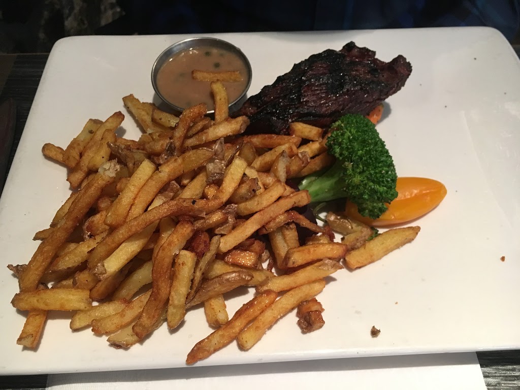 Feu Sacre Resto-Grill | 75 Rue Saint Louis, Québec, QC G1R 3Z3, Canada | Phone: (418) 694-9022