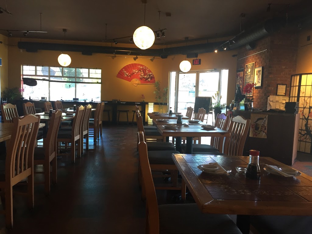 Makoto Ramen and Kitchen | 1014 Glenmore Rd, Kelowna, BC V1Y 4P2, Canada | Phone: (778) 478-0636