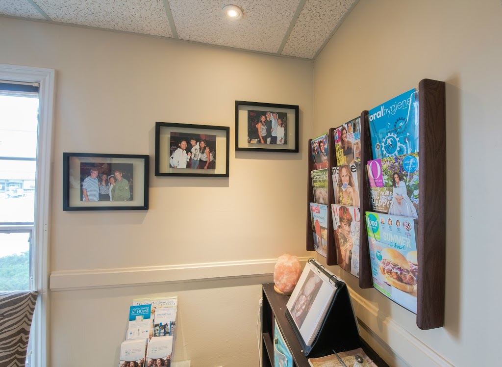 Aurora Family Dental | 25 Wellington St E, Aurora, ON L4G 1H4, Canada | Phone: (905) 727-3323