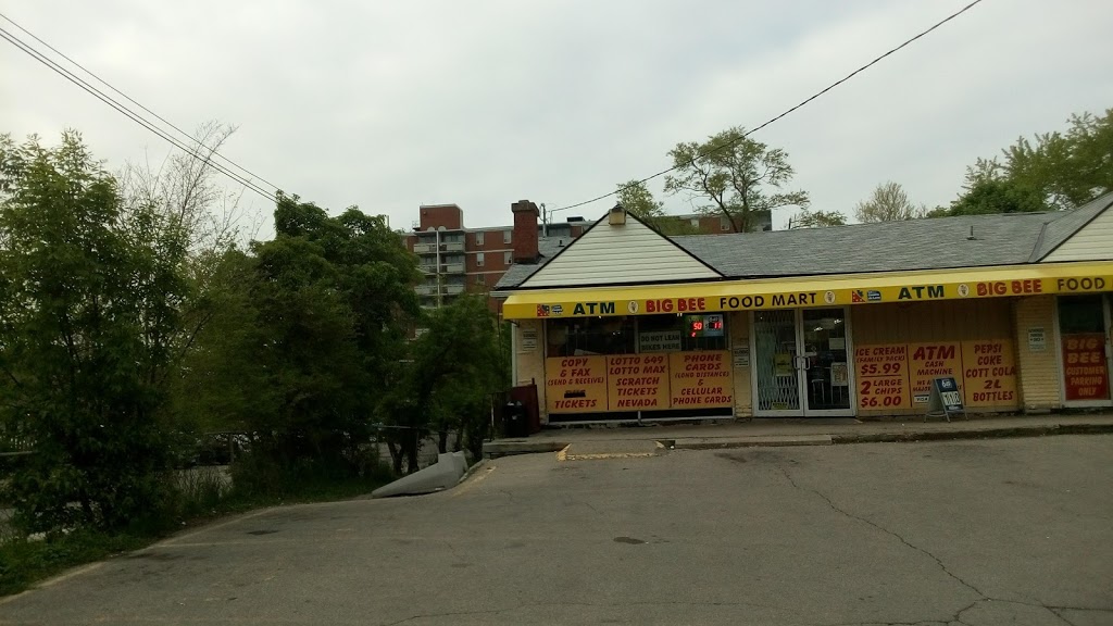 Big Bee Convenience & Food Mart | 561 Queenston Rd, Hamilton, ON L8K 1J7, Canada | Phone: (905) 578-1088