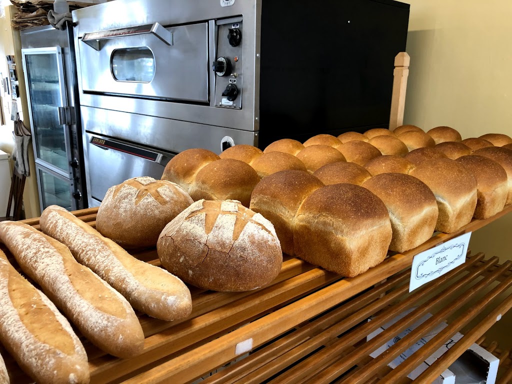 Boulangerie Gosselin | 87 Chemin des Pionniers O, LIslet, QC G0R 2B0, Canada | Phone: (418) 247-7259