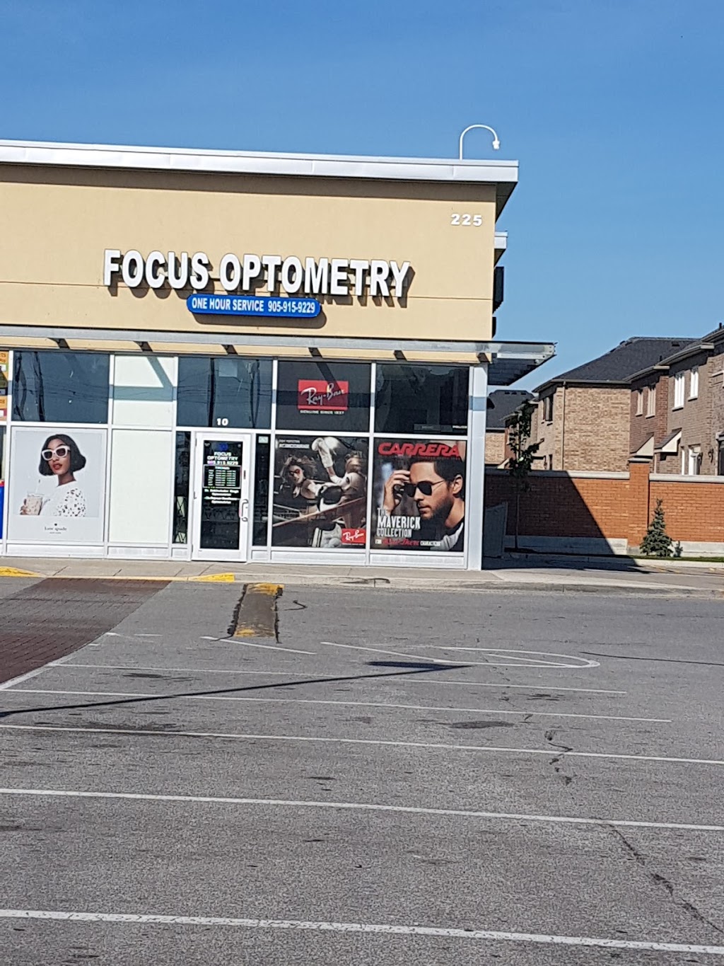 Focus Optometry | 225 Castle Oaks Crossing, Brampton, ON L6P 3X3, Canada | Phone: (905) 915-9229