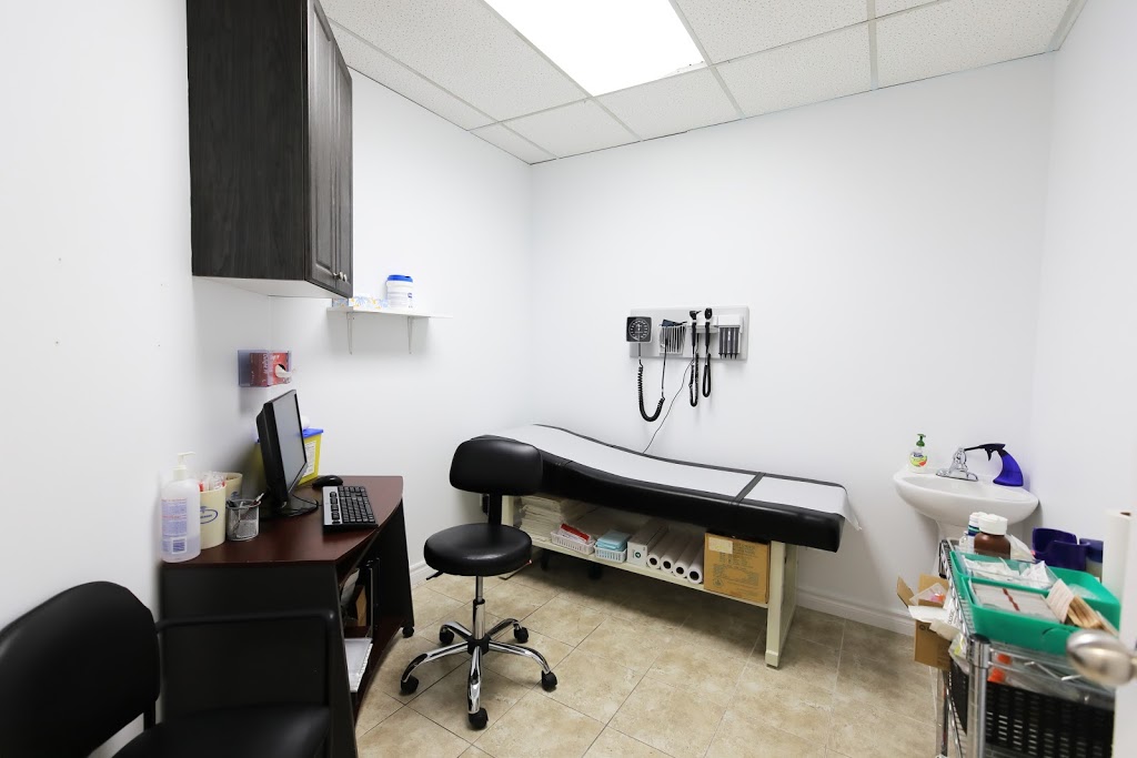 University Health Centre, Family Medicine and Walk-in Clinic | 4801 Keele St #59, North York, ON M3J 3A4, Canada | Phone: (416) 398-7523
