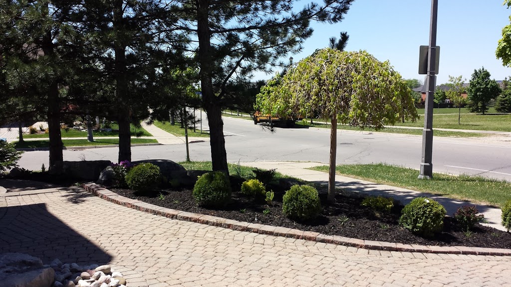 Eco-Scape Groundskeeping | 1569 Holburne Rd, Mississauga, ON L5E 2L7, Canada | Phone: (647) 833-1420