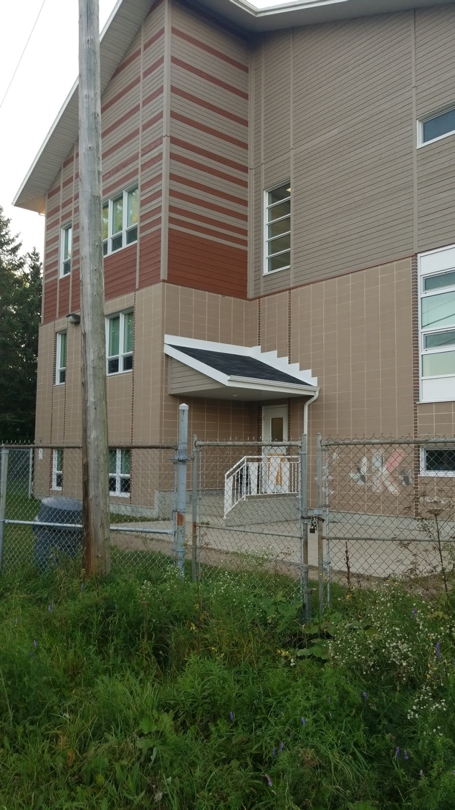 Portneuf Elementary School | 35 Rue Richard, Cap-Santé, QC G0A 1L0, Canada | Phone: (418) 285-2313