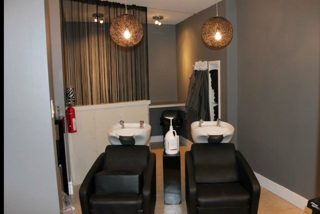 Pure Beauté | 392 Rue Sainte-Rose, La Prairie, QC J5R 1Y3, Canada | Phone: (450) 907-4343