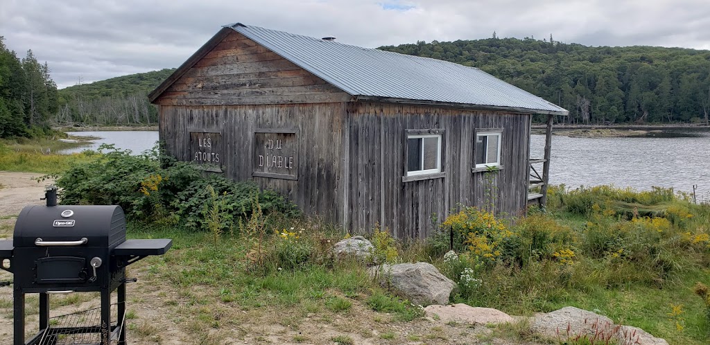 Domaine Paradis du Diable | 1000 chemin léandre-Meilleur, Antoine-Labelle, QC J0W 1C0, Canada | Phone: (514) 705-5941