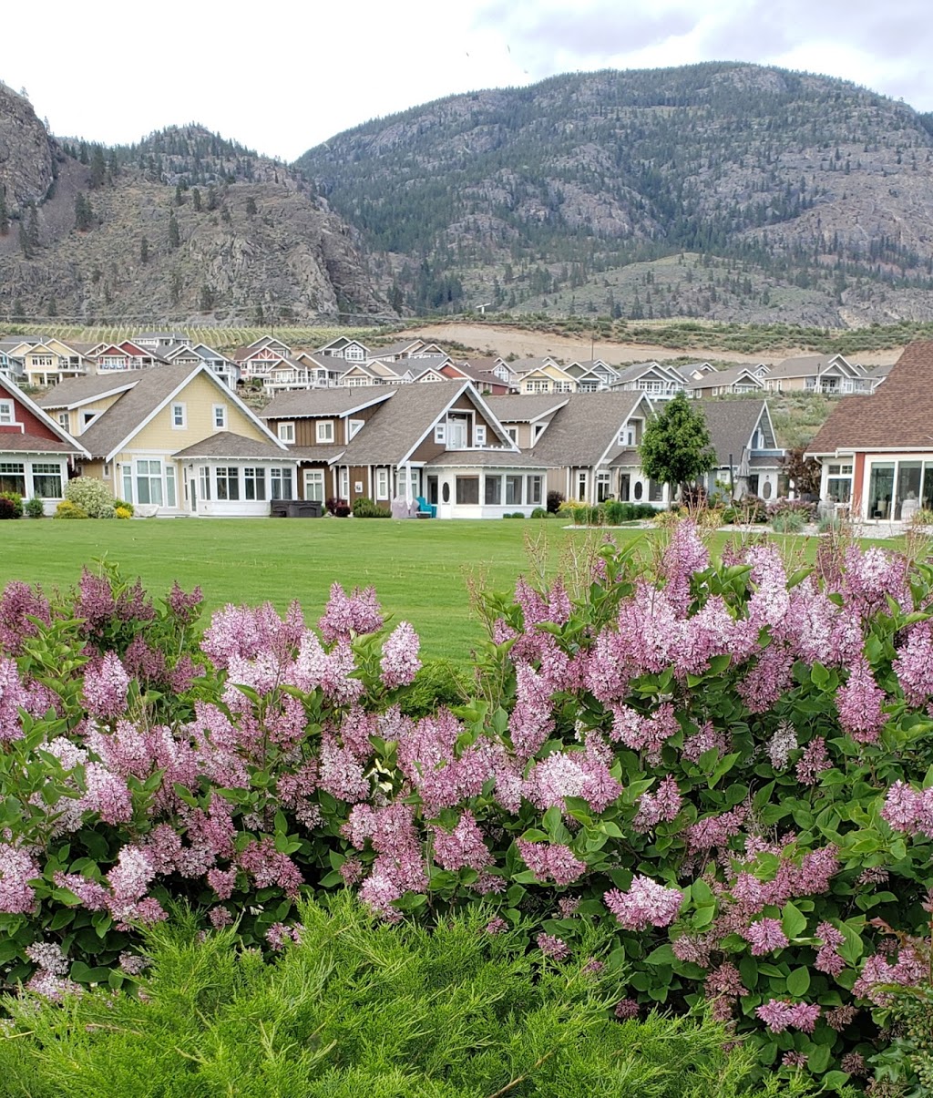 Osoyoos Cottages (The Cottages on Osoyoos Lake) | 2450 Radio Tower Rd, Oliver, BC V0H 1T0, Canada | Phone: (855) 742-5555