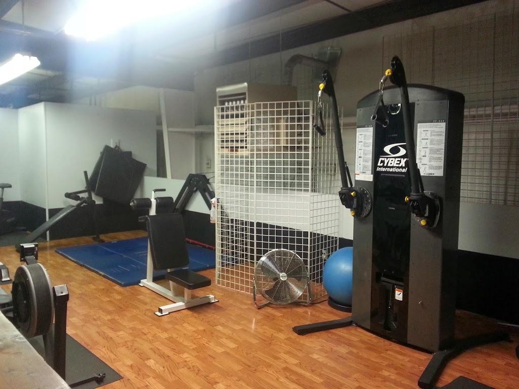 Sluggers Family Gym | 1161 Sunshine Coast Hwy #5, Gibsons, BC V0N 1V2, Canada | Phone: (604) 886-3556