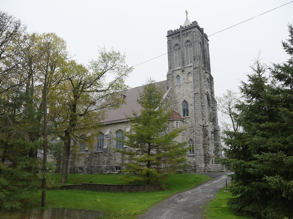 Sacred Heart of Mary Church | RR 1, 15 Hwy 95, Wolfe Island, ON K0H 2Y0, Canada | Phone: (613) 385-2633