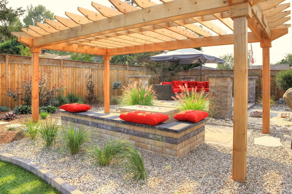 Creative Landscape Designs | 1034 Cromwell Dr, Ottawa, ON K1V 6K5, Canada | Phone: (613) 227-4351