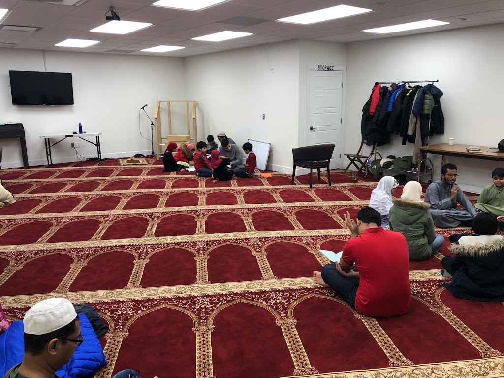 Baitul Mukarram Islamic Centre Calgary | 207 3770 Westwinds Dr NE, Calgary, AB T3J 5H3, Canada