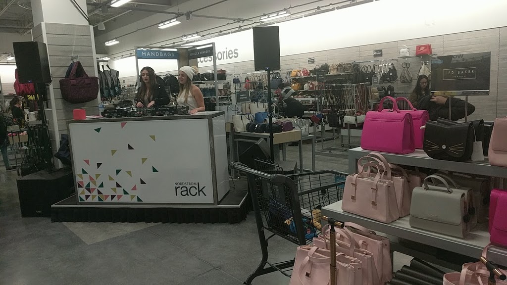 Nordstrom Rack Ottawa Train Yards | 610 Industrial Ave, Ottawa, ON K1G 5A5, Canada | Phone: (613) 247-2660