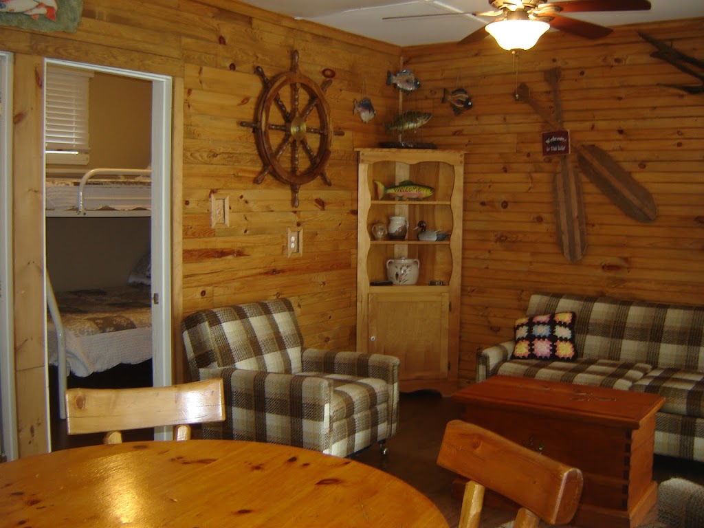 Hawthorn Cottages & Camping of Lake Eugenia | 106 Hawthorn, Flesherton, ON N0C 1E0, Canada | Phone: (519) 922-1078