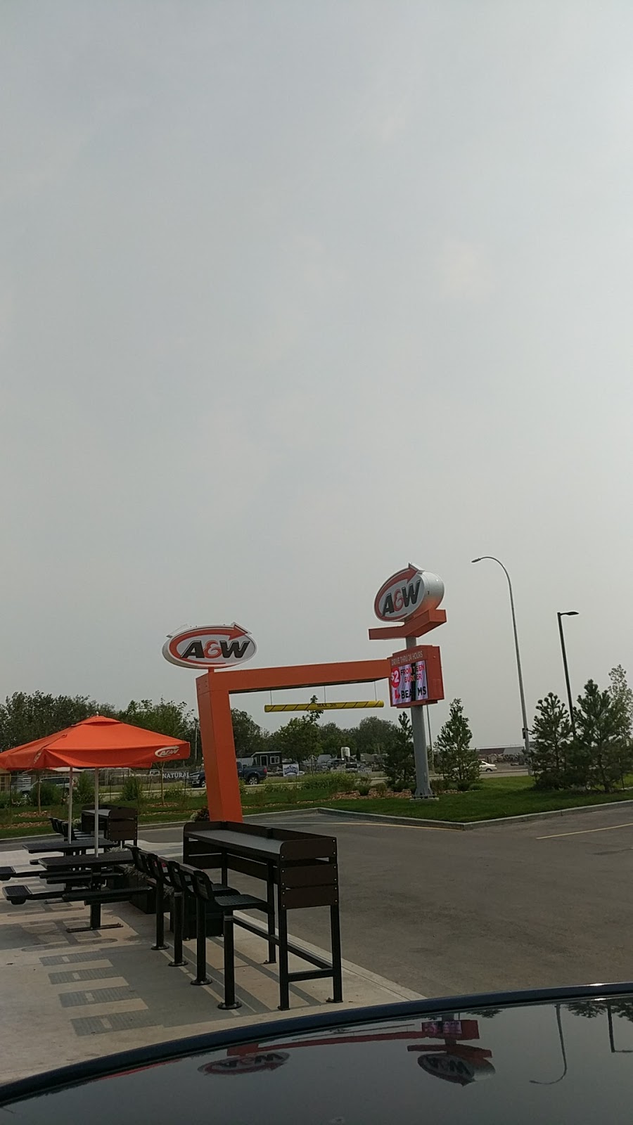 A&W Restaurant | Mistatim Industrial, Edmonton, AB T6V 1H5, Canada