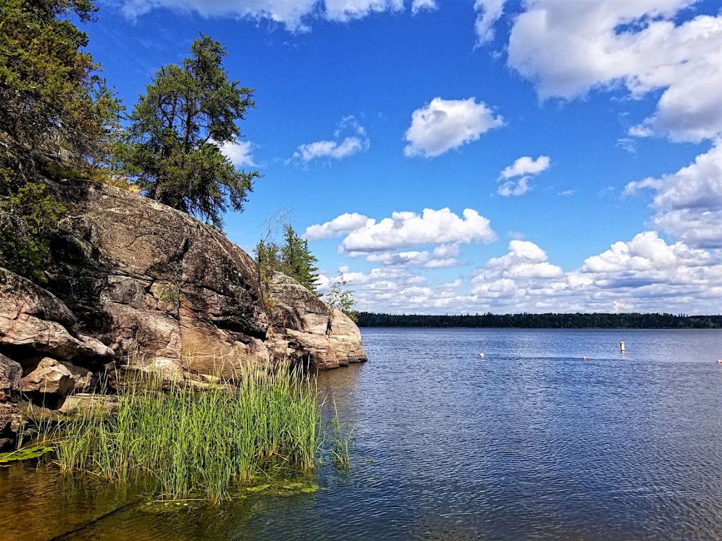 Caddy Lake Resort | Fireroad C 2, Whiteshell, MB R0E 2H0, Canada | Phone: (204) 349-2596