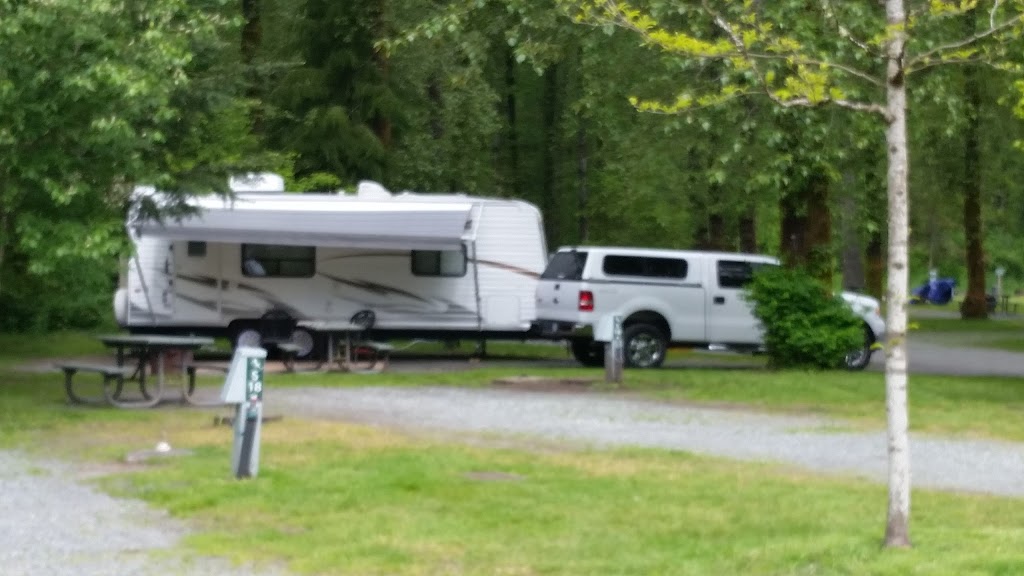Fort Camping | 9451 Glover Rd, Langley City, BC V1M 2R9, Canada | Phone: (604) 888-3678