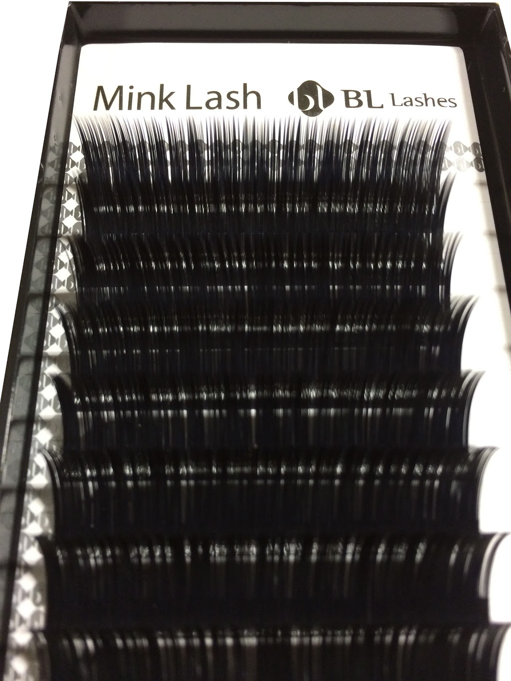 Cheap Lash | 529 Manitou Rd SE, Calgary, AB T2G 4C2, Canada | Phone: (403) 287-9000