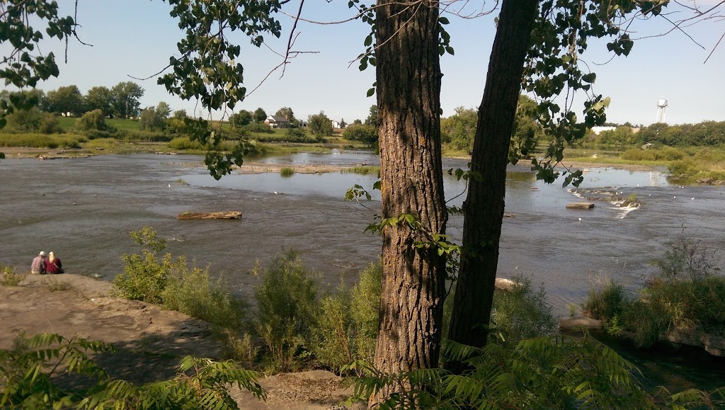 Domaine-de-la-Pêche-au-Saumon | 1 Rue du Pont, Sainte-Martine, QC J0S 1V0, Canada