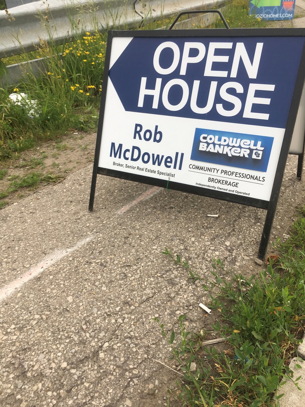 Paul McDowell, Real Estate Broker, Coldwell Banker Community Pro | 775 Upper Wentworth St, Hamilton, ON L9A 4V7, Canada | Phone: (905) 906-2739