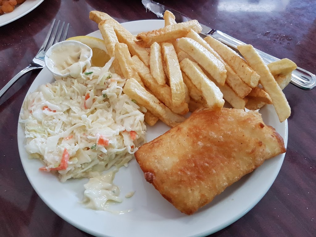 Haultain Fish & Chips | 1127 Haultain St, Victoria, BC V8T 3M5, Canada | Phone: (250) 383-8332